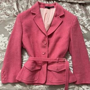 Thick pink jacket blazer